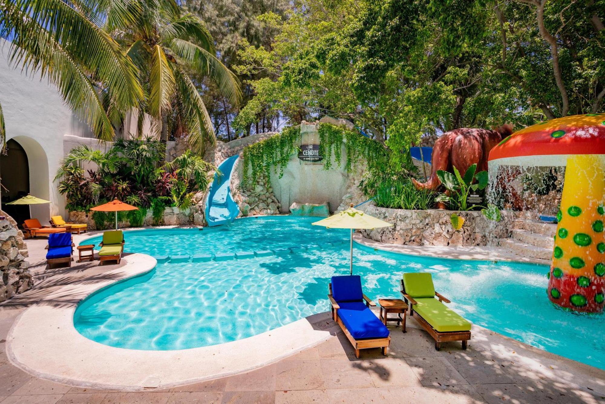 Oasis Palm Hotel Cancún Exterior foto